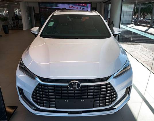 BYD TAN ELÉTRICO AWD